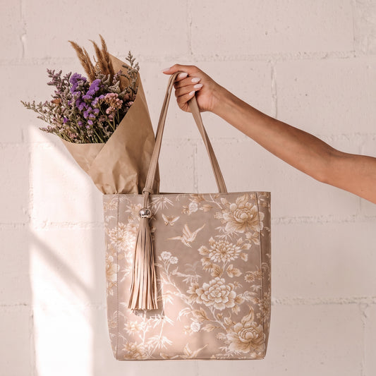 Shopper in Floral Biscotti