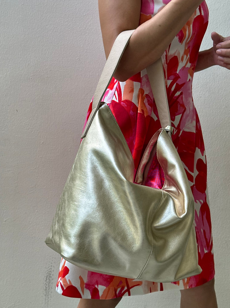 The Holland - Medium Shoulder Bag in Light Gold