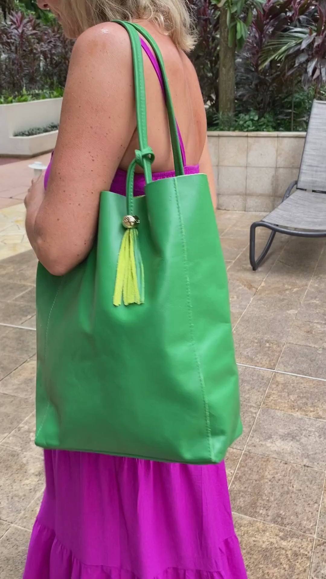 Italian Leather Shopper in Kelly Green